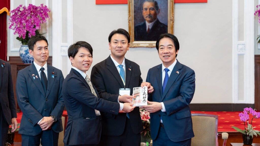 自民党青年局 台湾訪問団